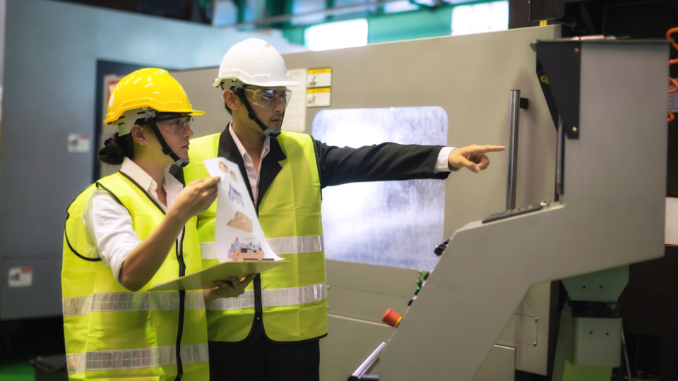 Real-Time Machine Monitoring Drives Manufacturing Efficiency