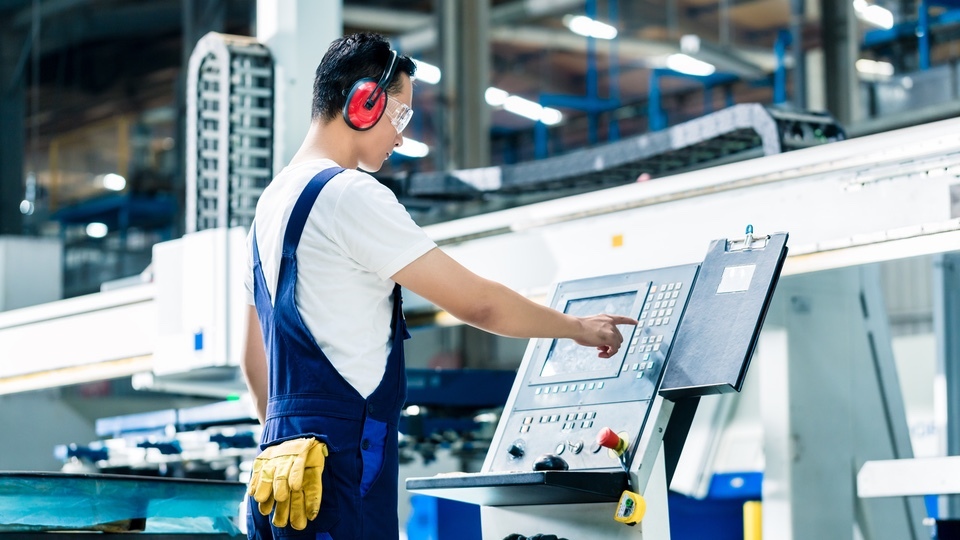 What Manufacturing Data Companies Can Leverage With Their MES